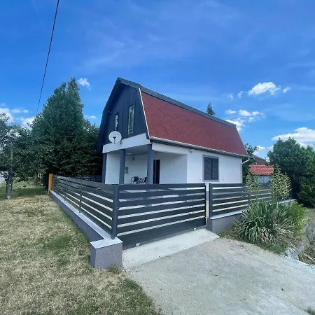 Corner House Zsory Nyaraló